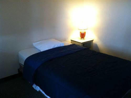Airport Lodge Waukesha Kültér fotó